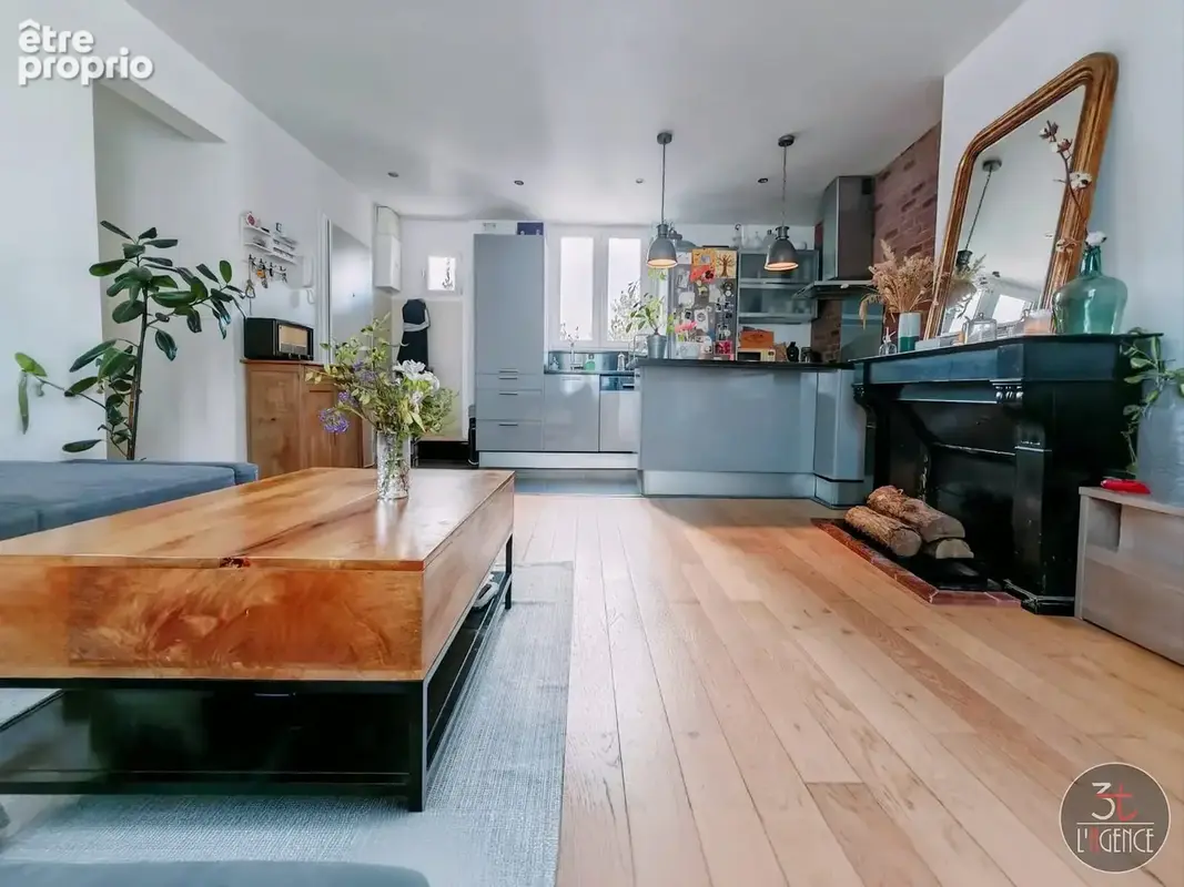 Appartement à FONTENAY-SOUS-BOIS