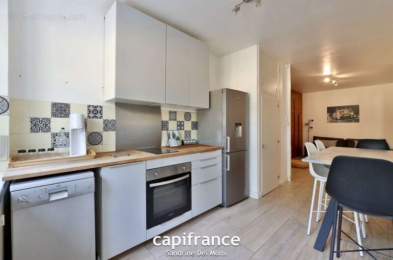 LYON 5EME ARRONDISSEMENT Appartement T2 avec cave - stationnement libre - photo 15