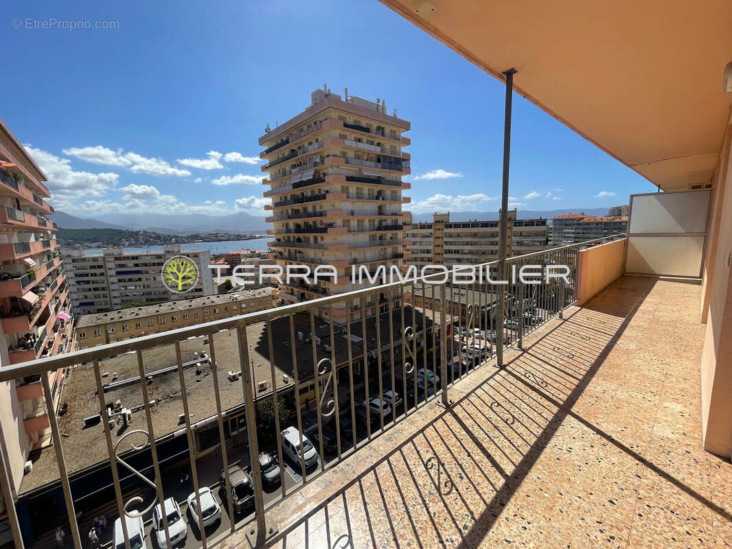 Appartement à AJACCIO