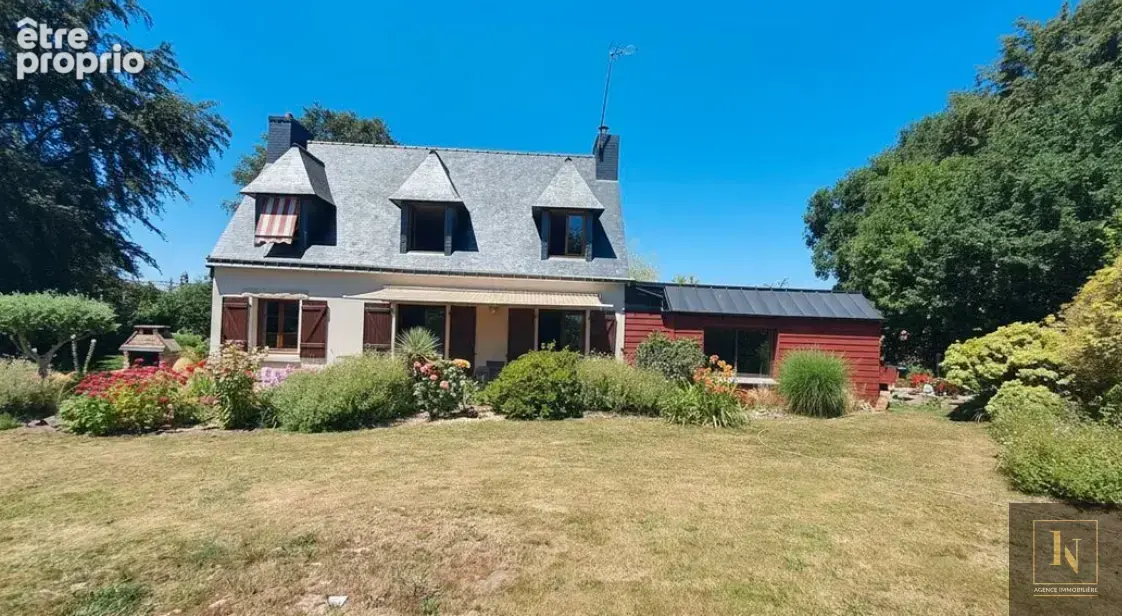 Photo Maison à Noyalo au prix de 326 000€