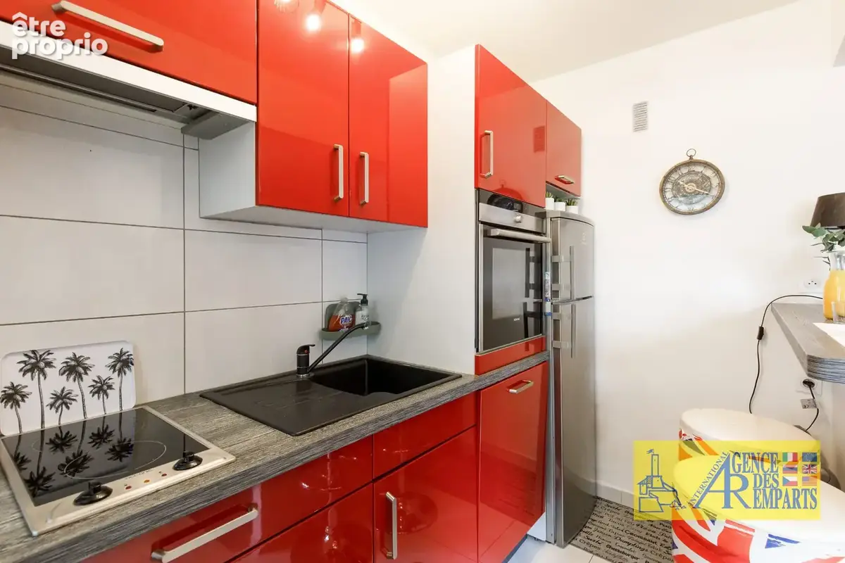 Beau studio avec coin nuit avec vue mer   Quartier Ponteil Antibes - photo 4