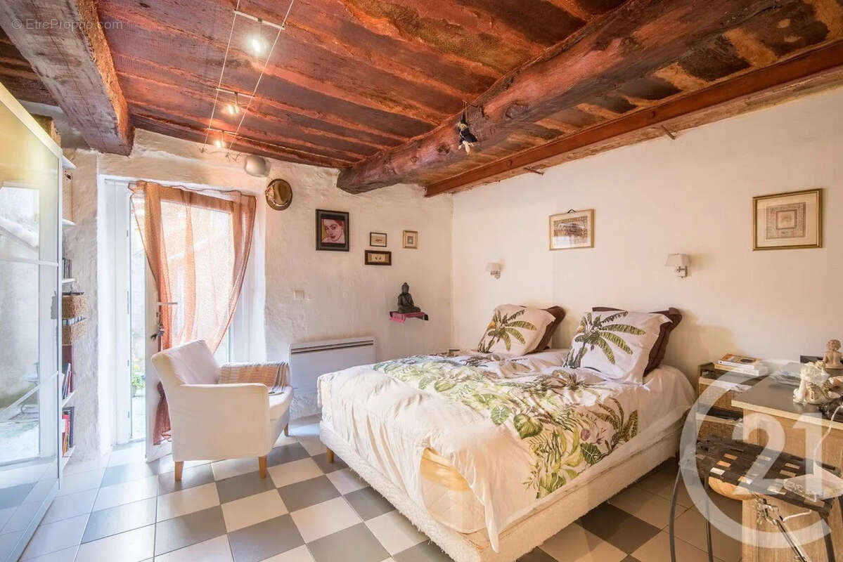 Appartement à VILLENEUVE-LOUBET