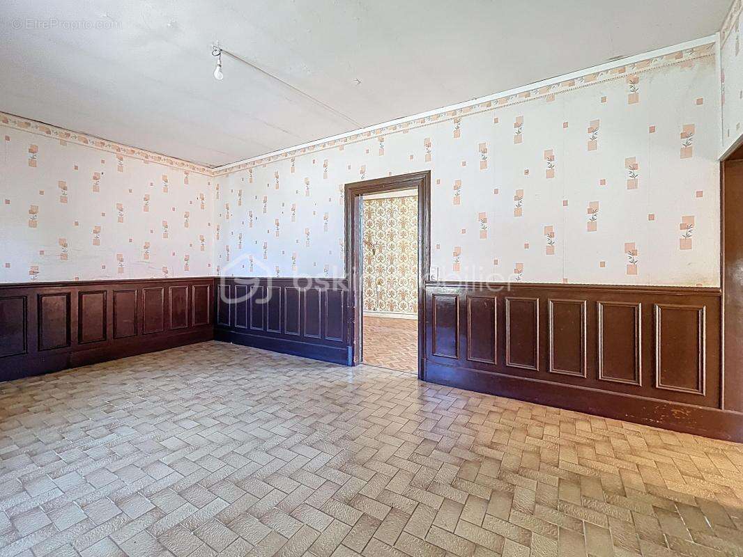 Maison à AUFFERVILLE