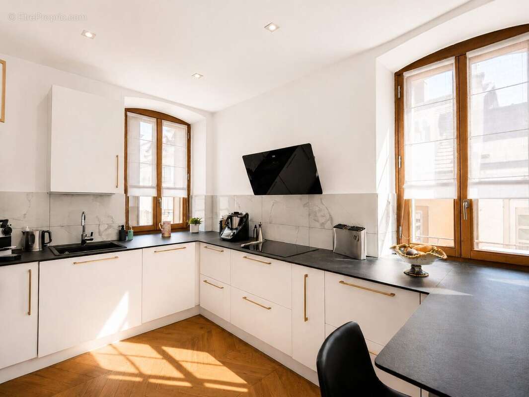 Appartement à EVIAN-LES-BAINS