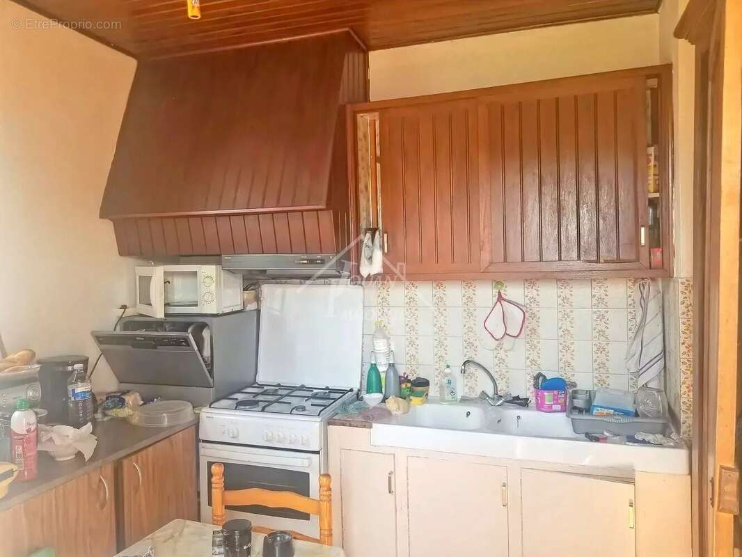 Maison à COSNE-D&#039;ALLIER