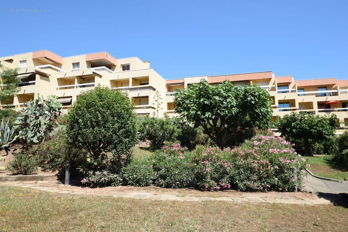 Appartement à SAINT-RAPHAEL