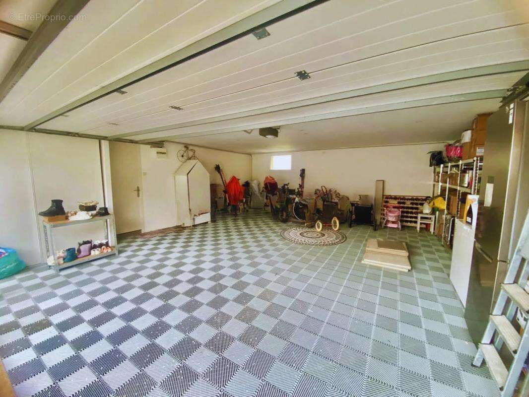 Maison à SAINT-GENIX-SUR-GUIERS