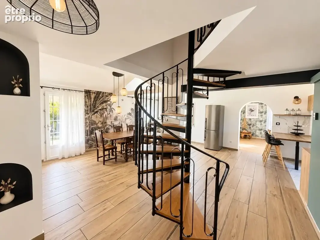 Bourg-lès-valence – maison de charme 130 m² – piscine – terrain 553 m² - photo 4