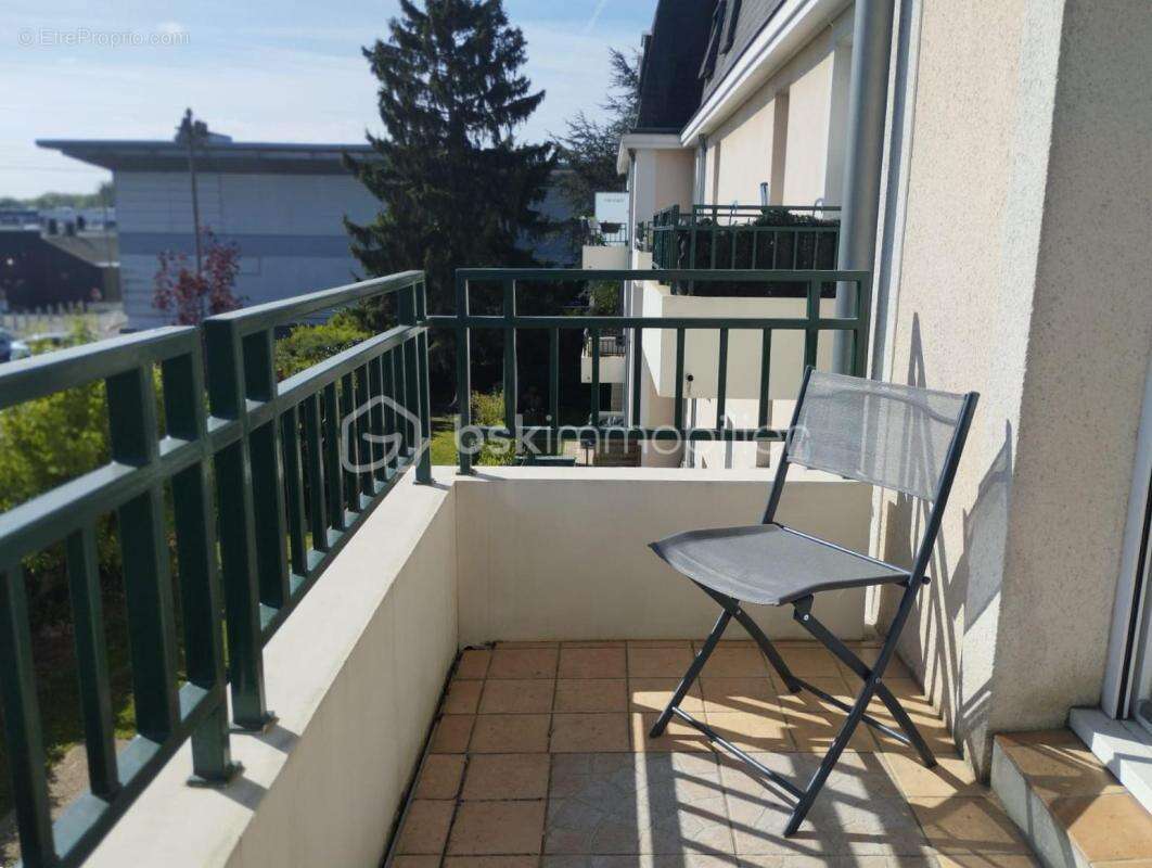 Appartement à PONTAULT-COMBAULT