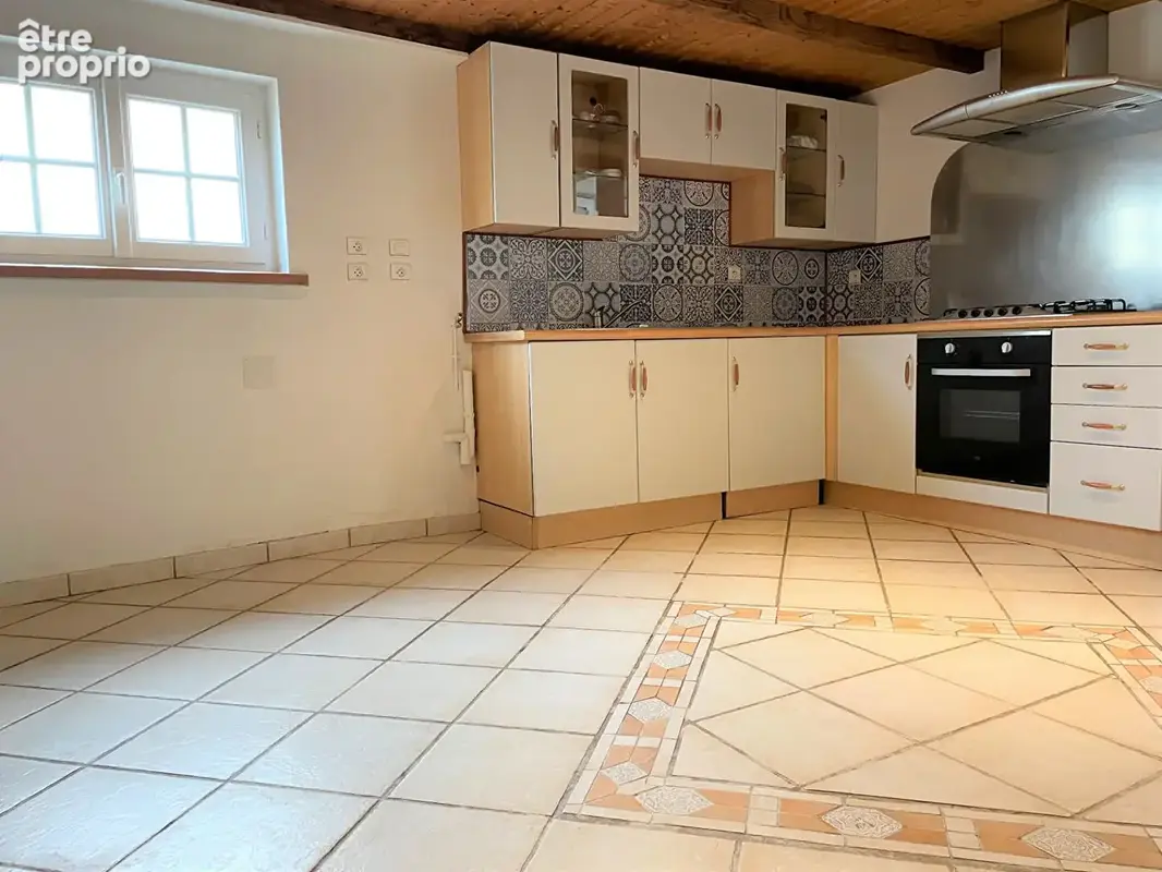Maison au bourg de plogastel-saint-germain - photo 3