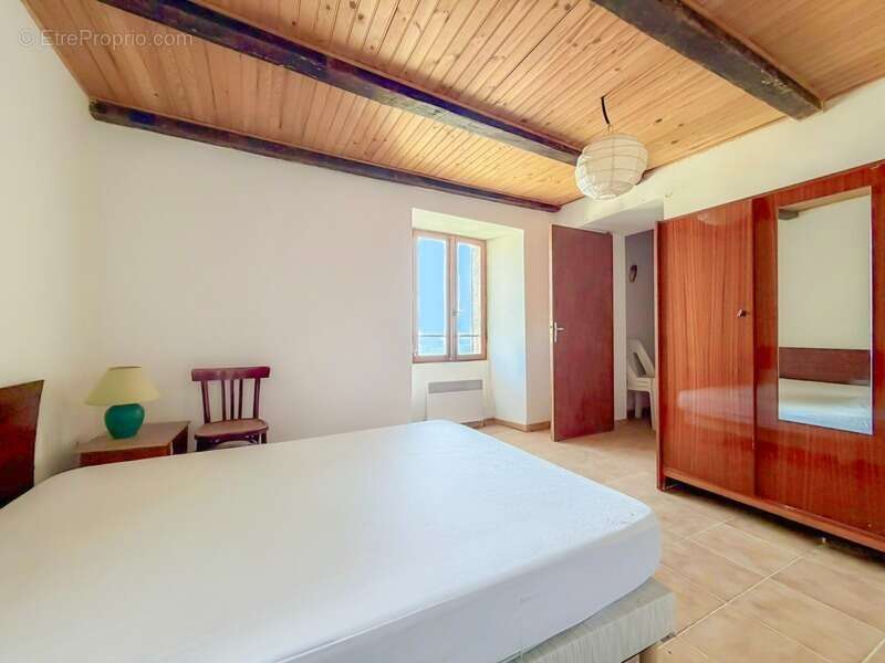 Appartement à LINGUIZZETTA