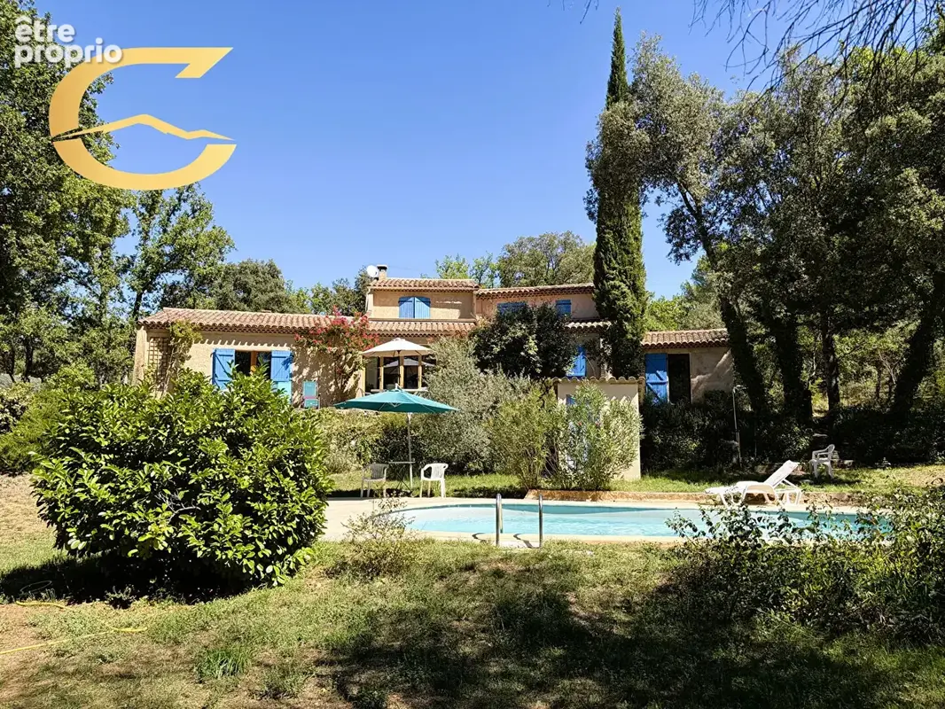 Photo Maison à Jouques au prix de 599 000€