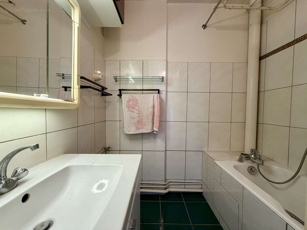 Appartement à PARIS-12E