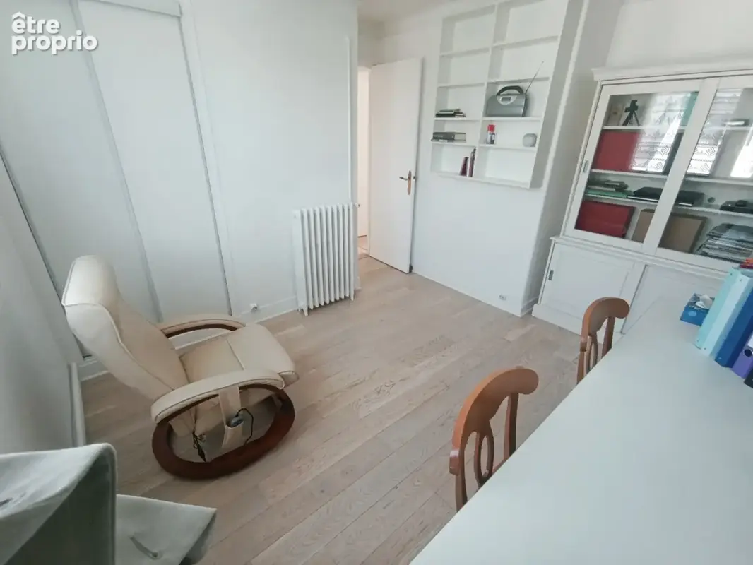 A VENDRE - ORSAY   Maison familiale lumineuse plein Sud avec jardin   7 pièces, d'environ 135,19 m2 au sol et - photo 16