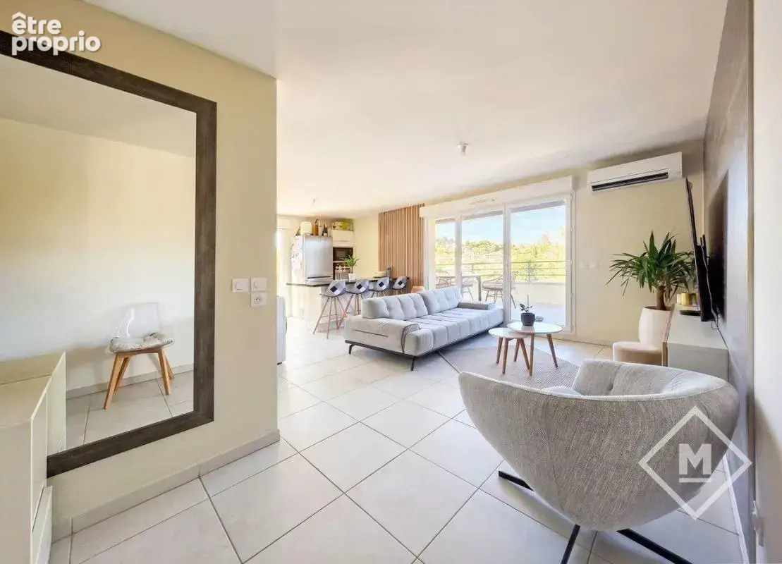 À découvrir sans tarder ! Superbe T3 coup de cœur en dernier étage avec terrasse de 40 m² – Château-Gombert - photo 12