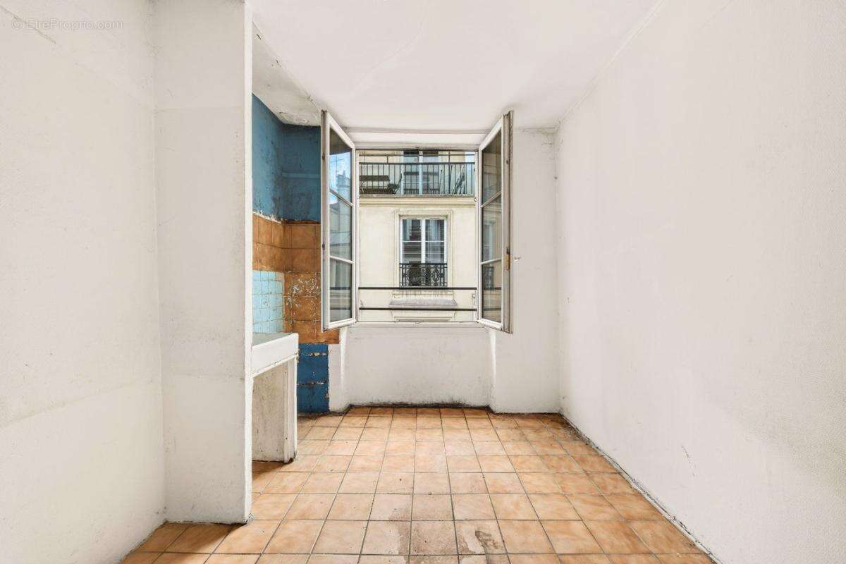 Pièce 16 rue Marie Stuart - photo 2