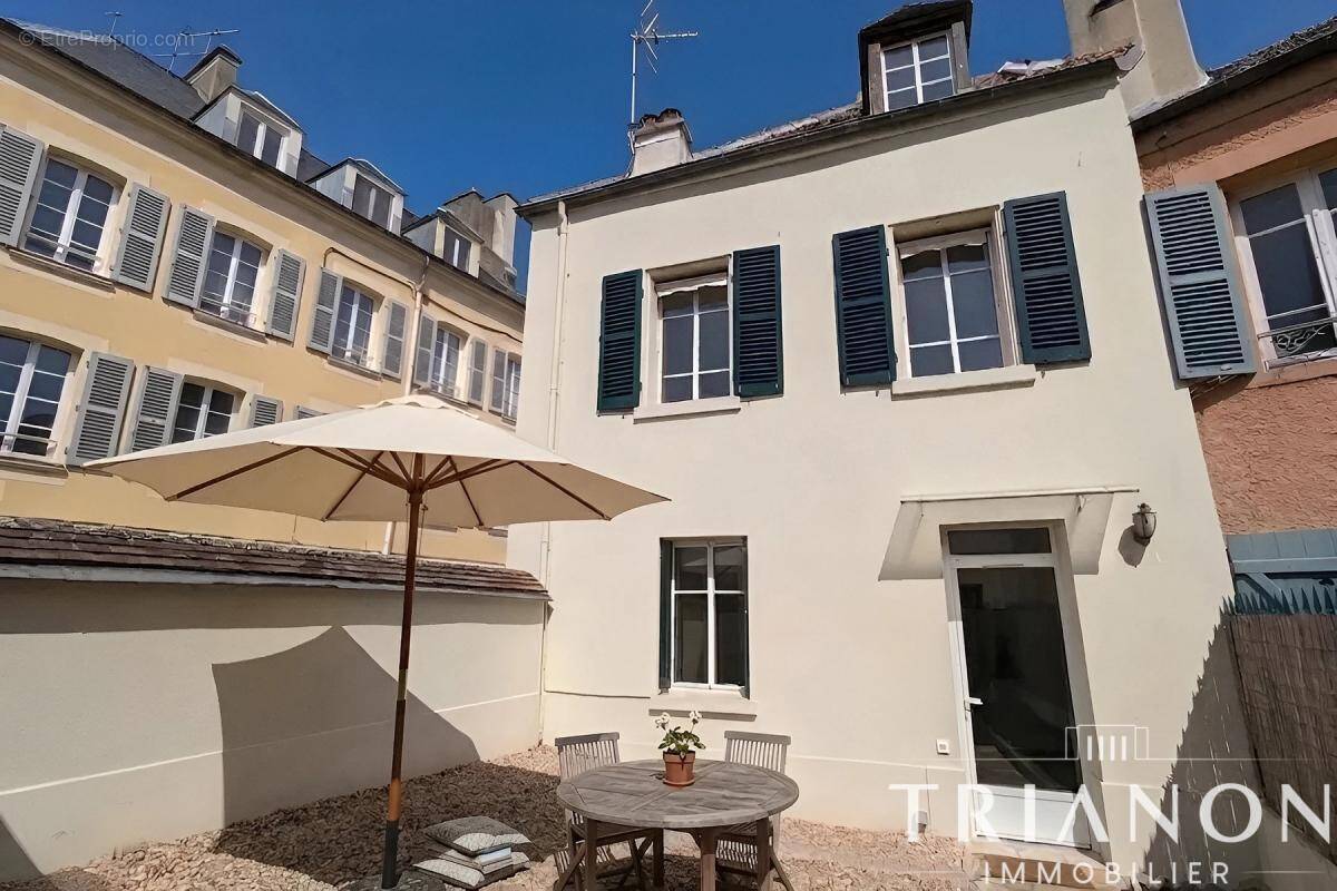 Maison à MARLY-LE-ROI