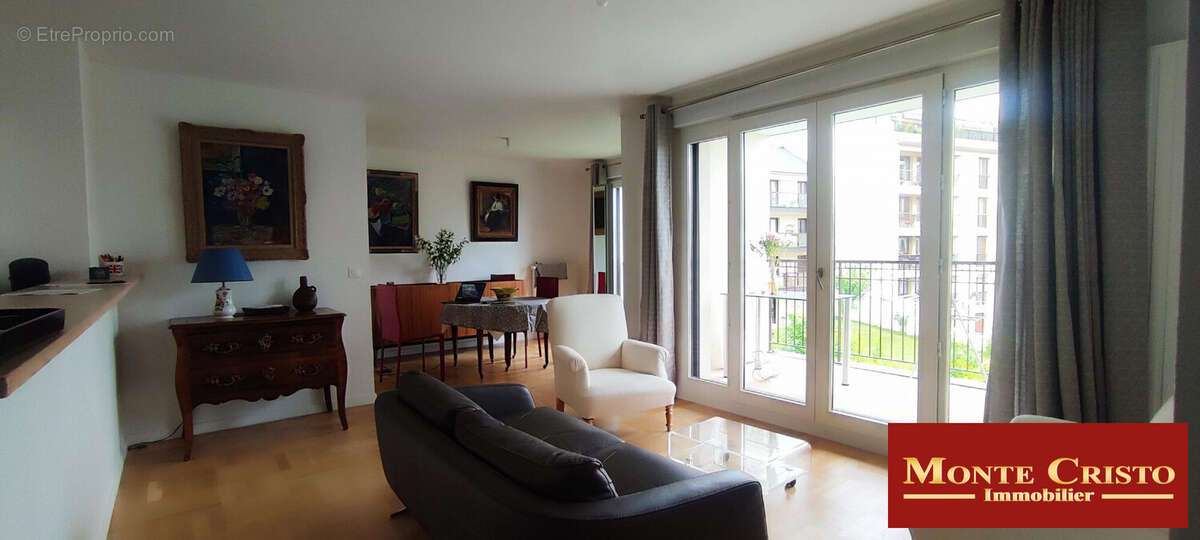 sejour 31m² - Appartement à VERSAILLES