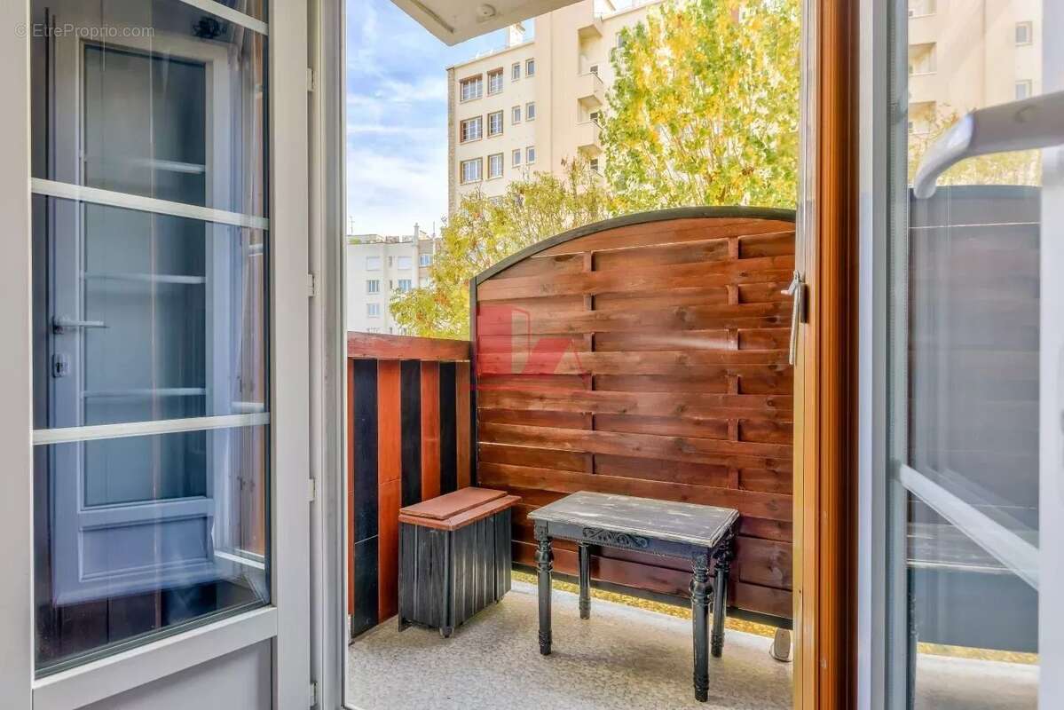 Appartement à ISSY-LES-MOULINEAUX