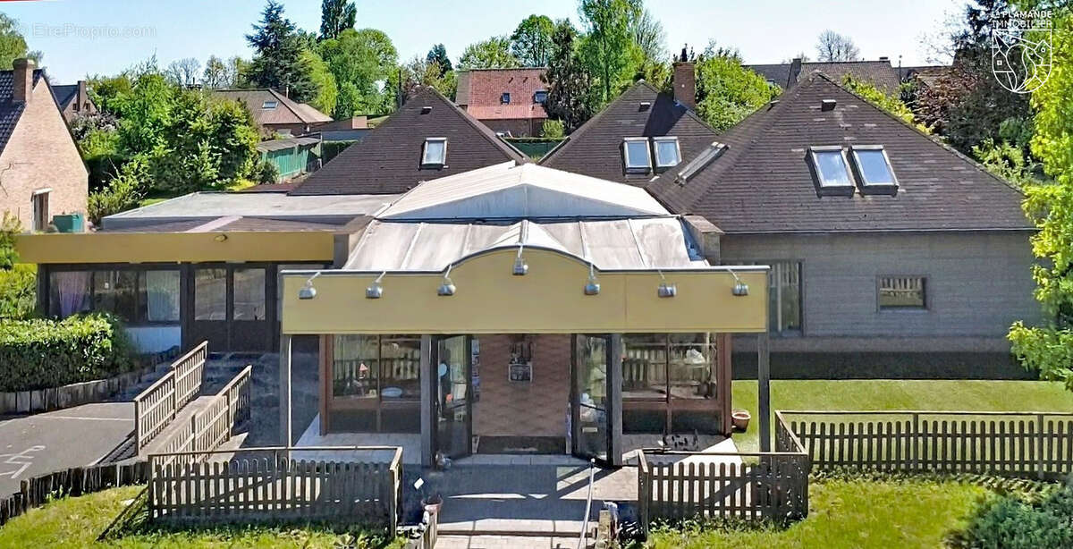 Maison à WALLON-CAPPEL