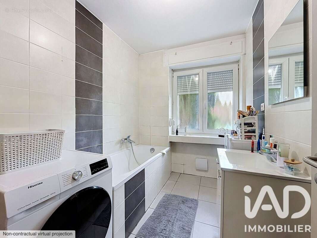 Appartement 92 m² à Havange  - photo 8