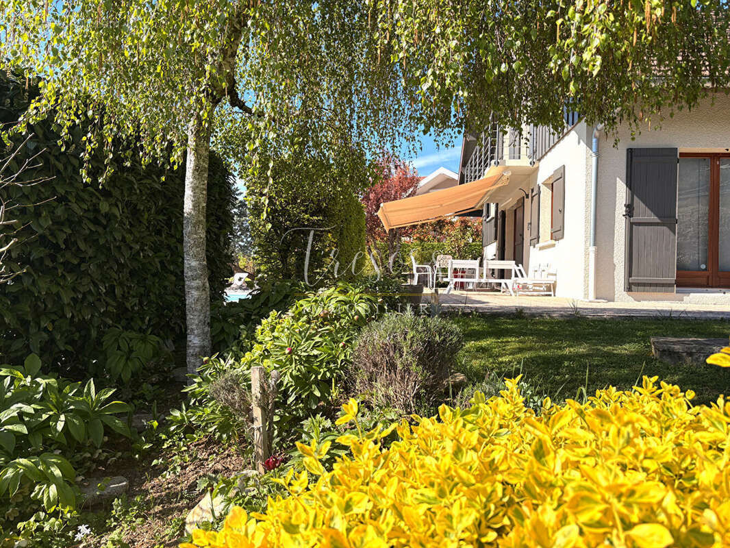 Maison à VIUZ-LA-CHIESAZ