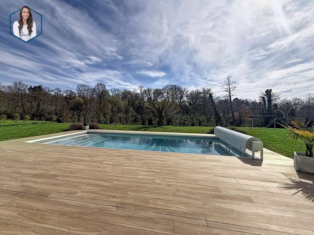 Maison à SERRES-CASTET