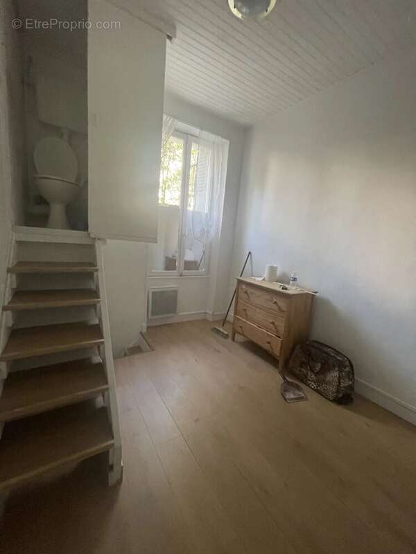 Commerce à MALAKOFF