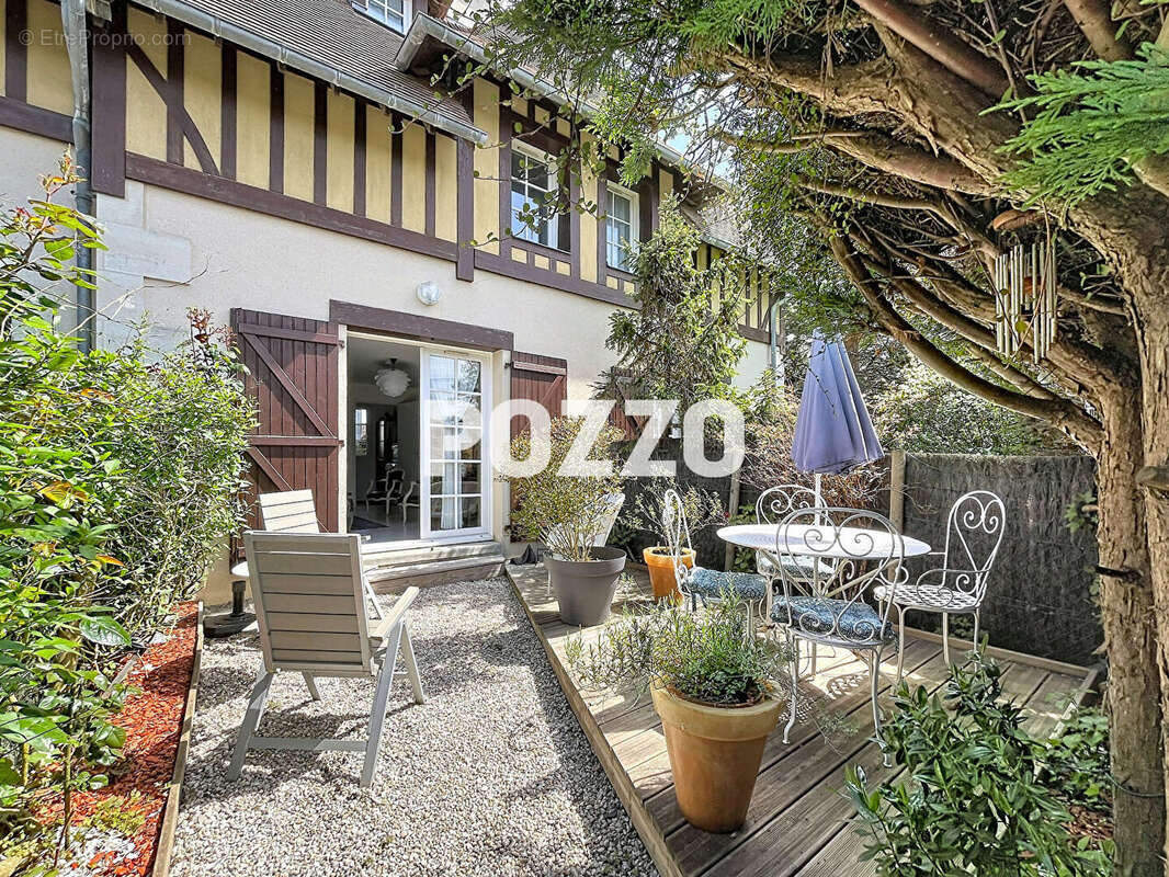 Appartement à BENERVILLE-SUR-MER