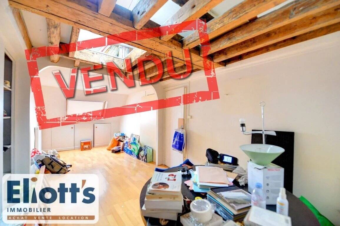 Appartement à PARIS-4E