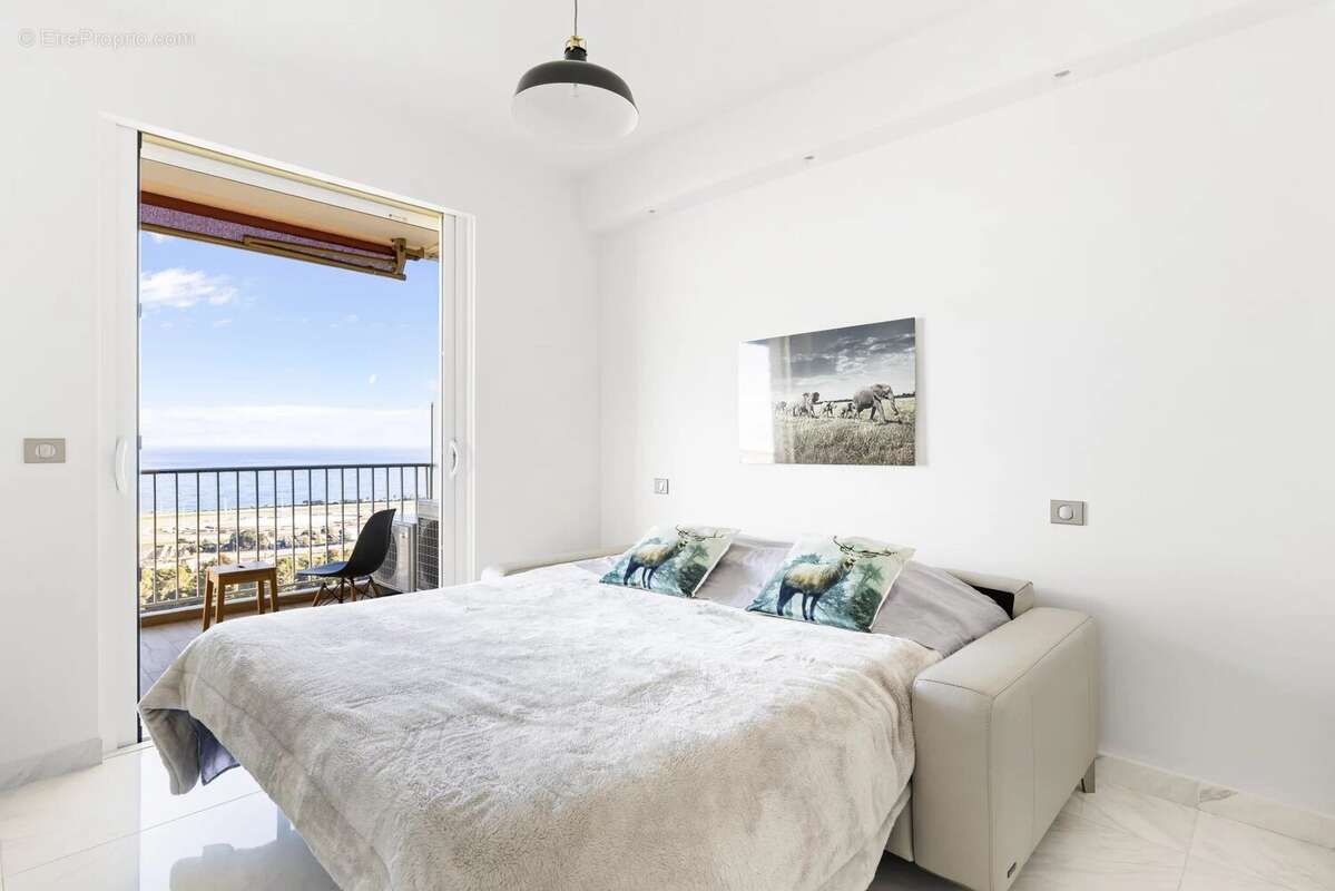 Appartement à CAGNES-SUR-MER