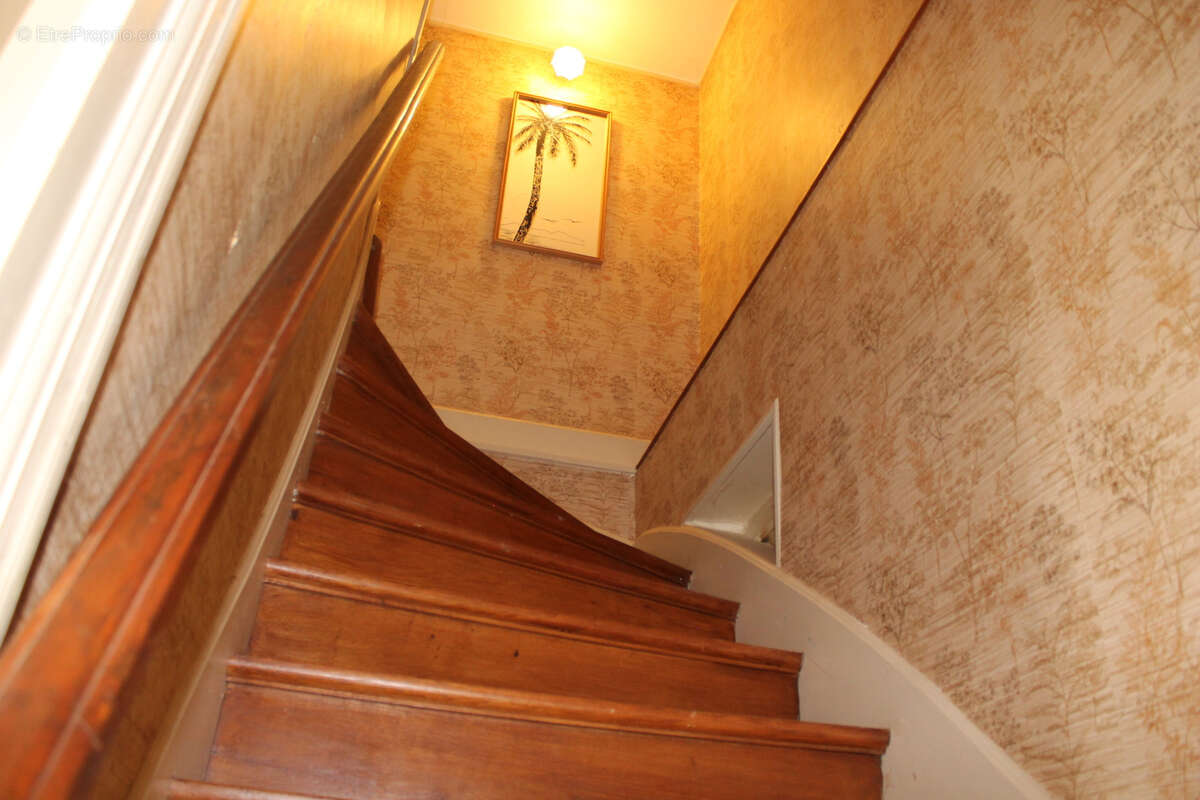 Maison à COSNE-D'ALLIER