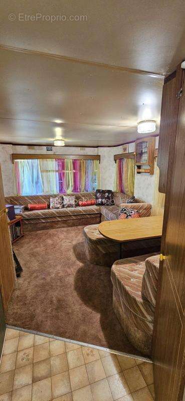 Terrain à BOURGOIN-JALLIEU