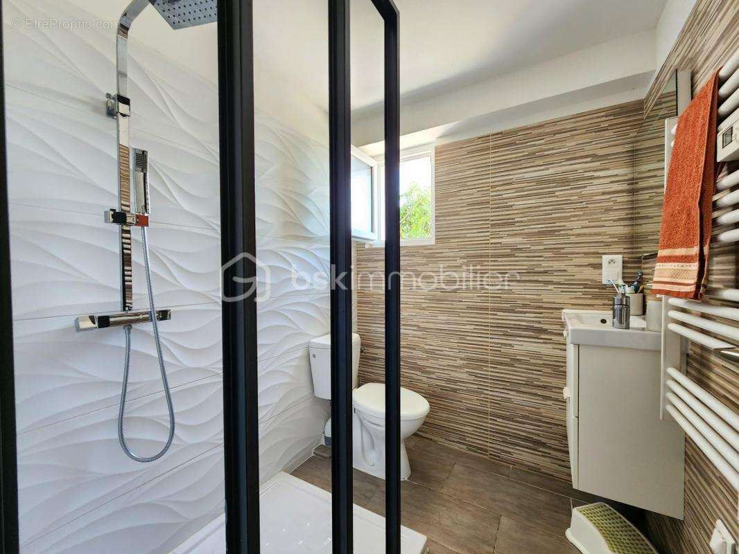 Villa familiale 129 m² 5 chambres avec piscine - photo 7