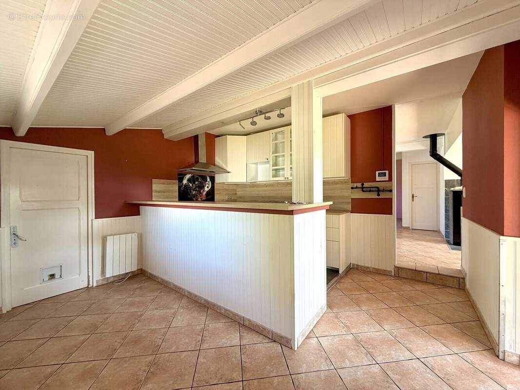 Cuisine - Maison à SAINT-HILAIRE-DE-RIEZ