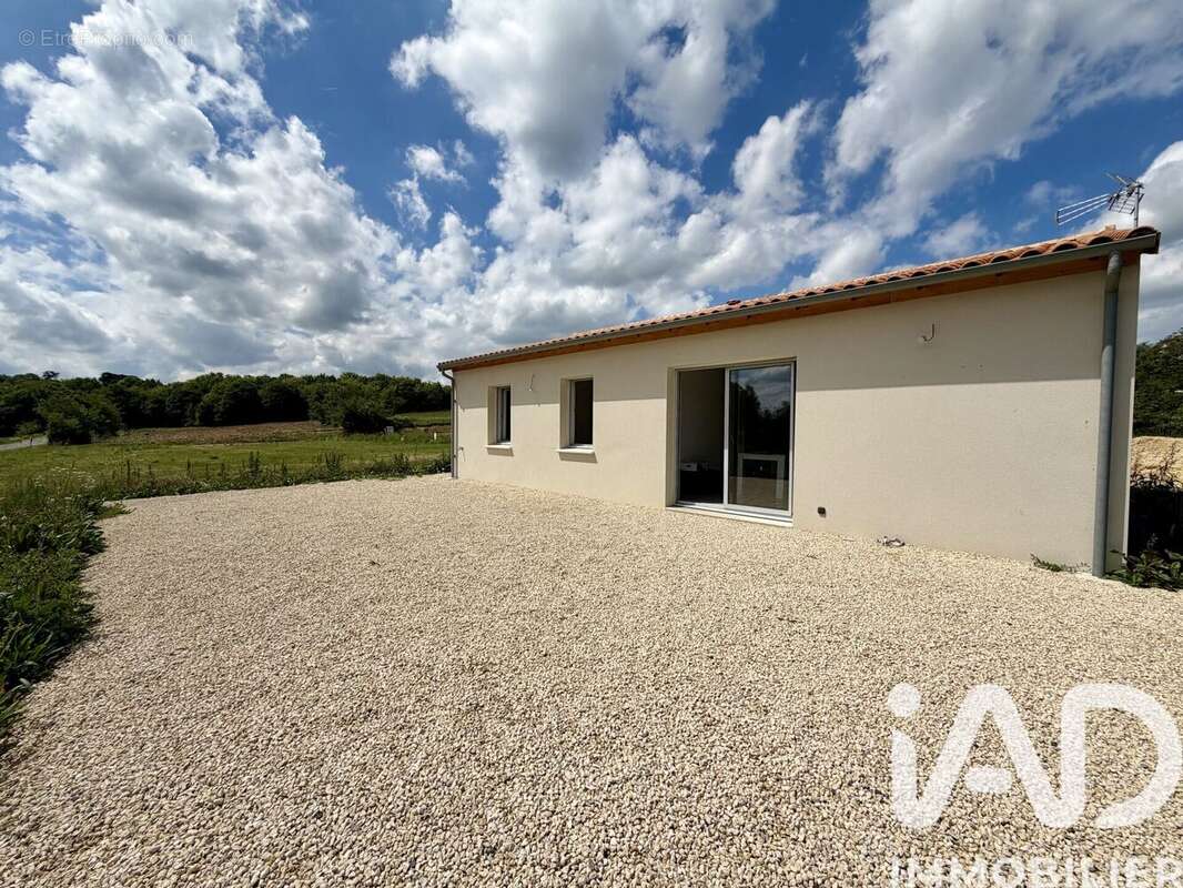 Photo 2 - Maison à AIRVAULT