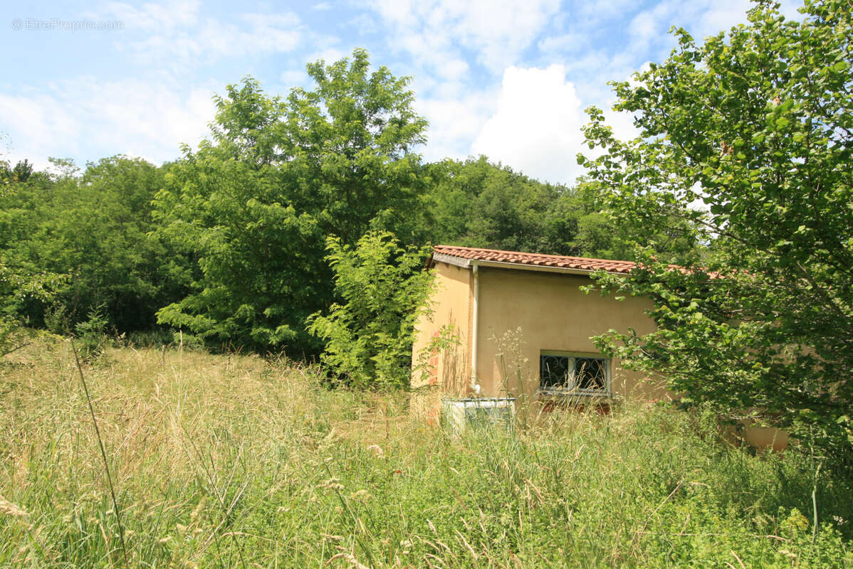 Maison à MONPLAISANT