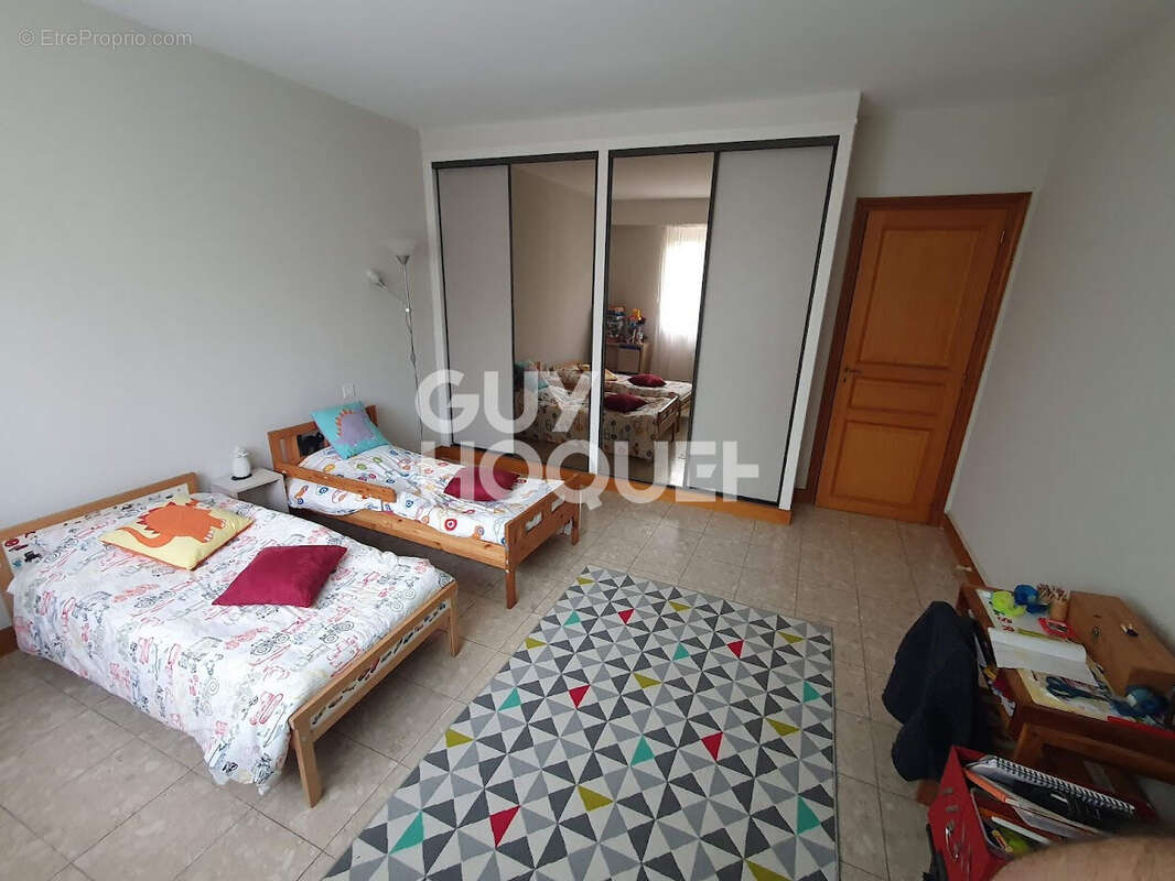 Maison à FONTENAY-SOUS-BOIS