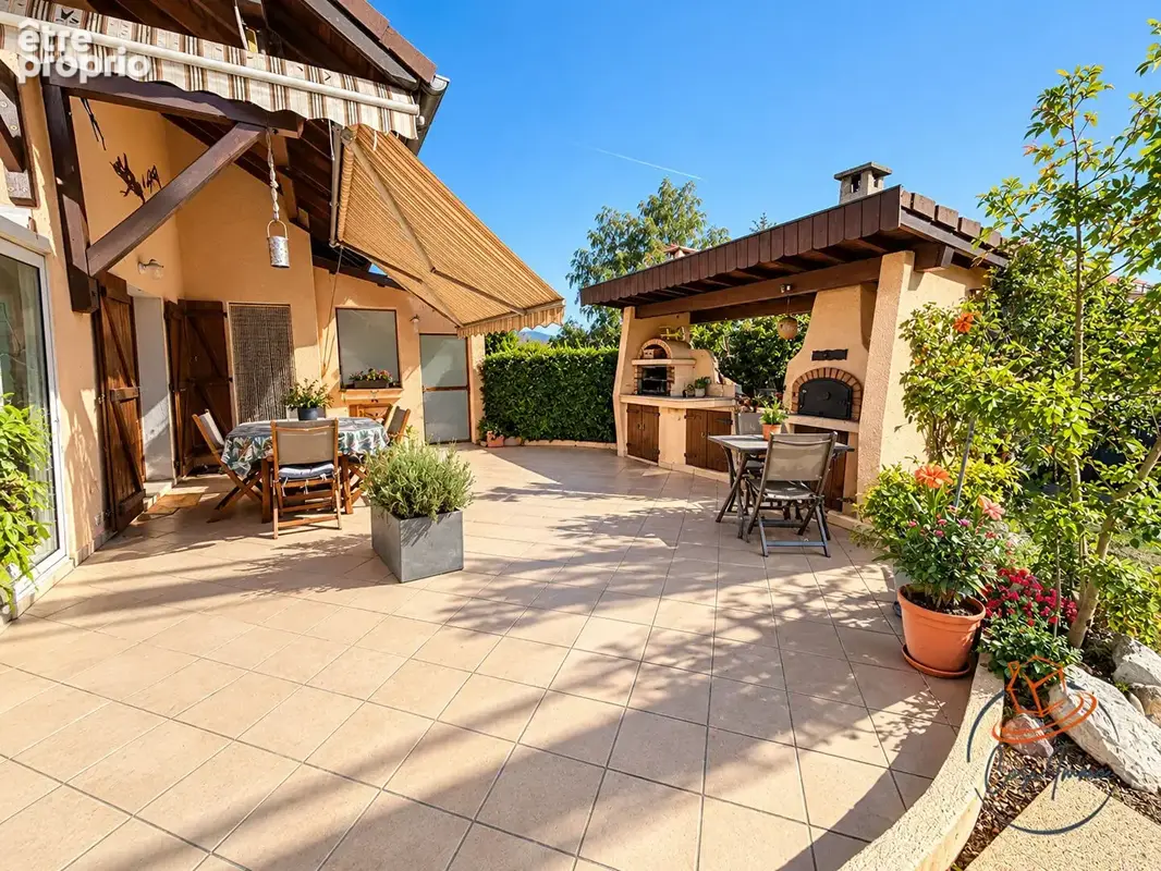 Maison Cessy 6 pièce(s) 140 m2 - photo 3