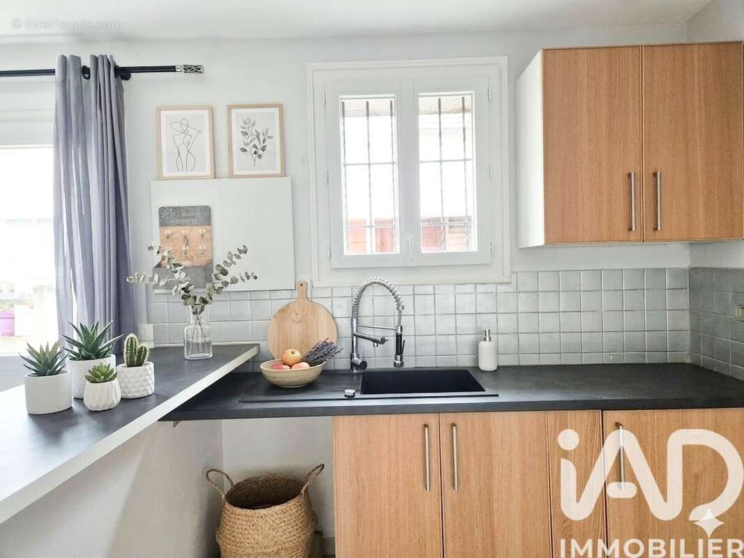 Photo 3 - Maison à HOUDAN