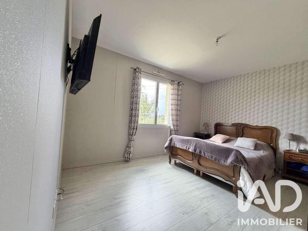 Maison 122 m² à Courcy  - photo 6