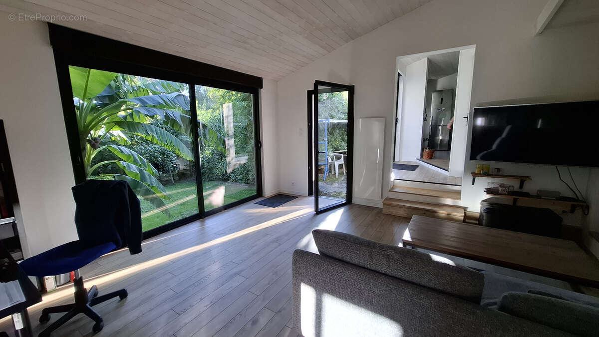 Maison à SAINTE-PAZANNE