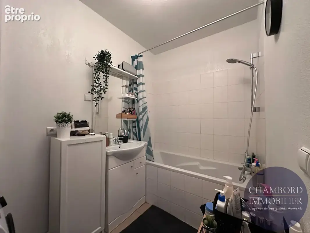 A vendre t2 meublé - photo 4