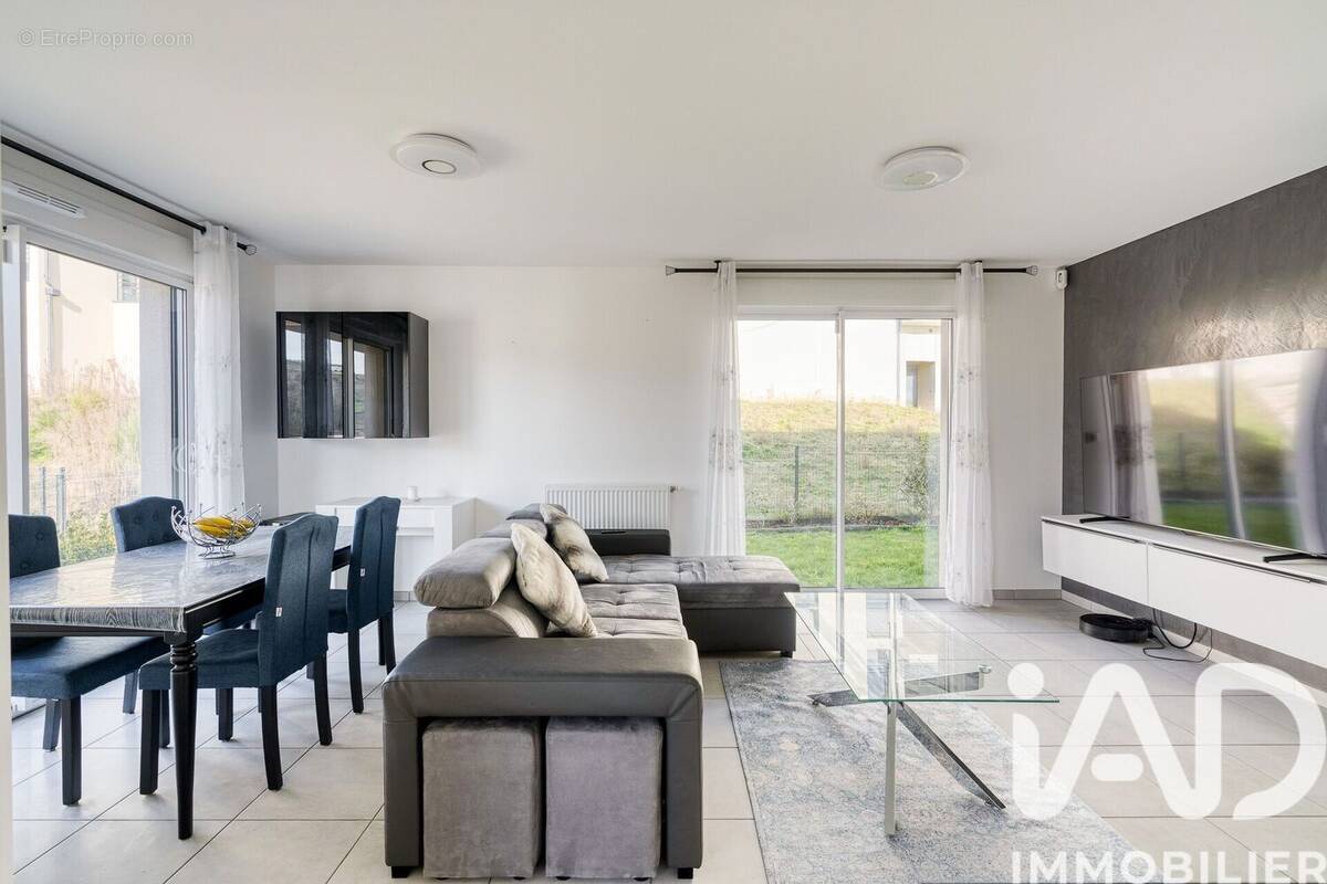 Photo 1 - Appartement à THURINS