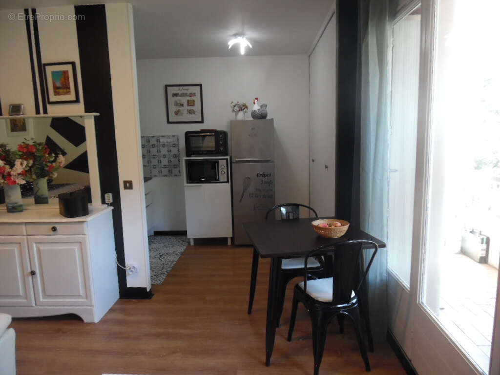 magnifique studio ensoleillé avec balcon et parking - photo 17