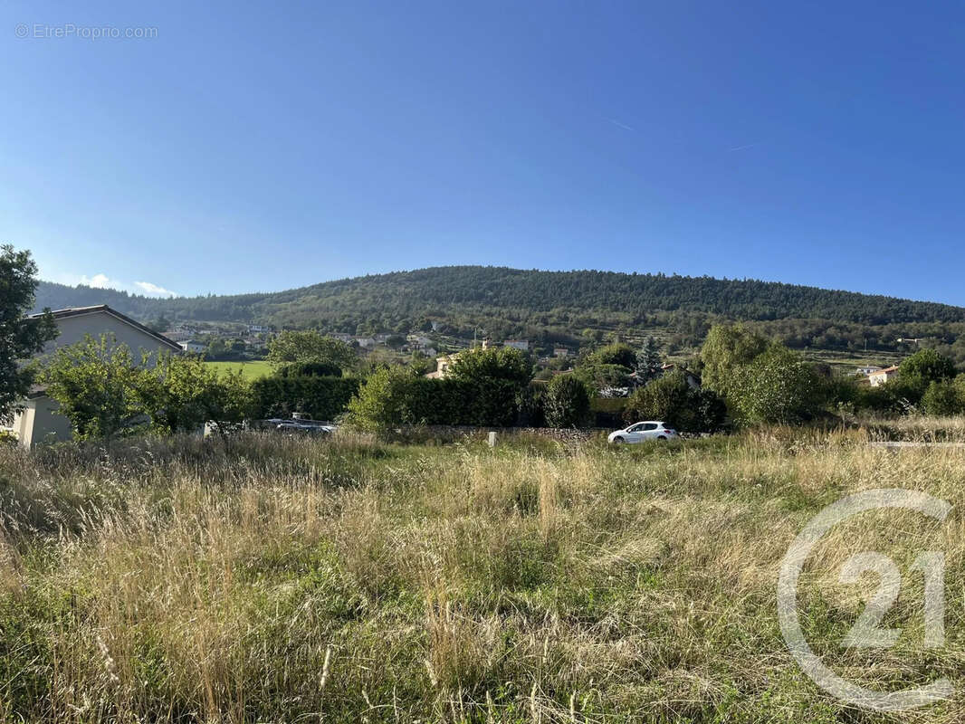 Terrain à SAINT-CLAIR