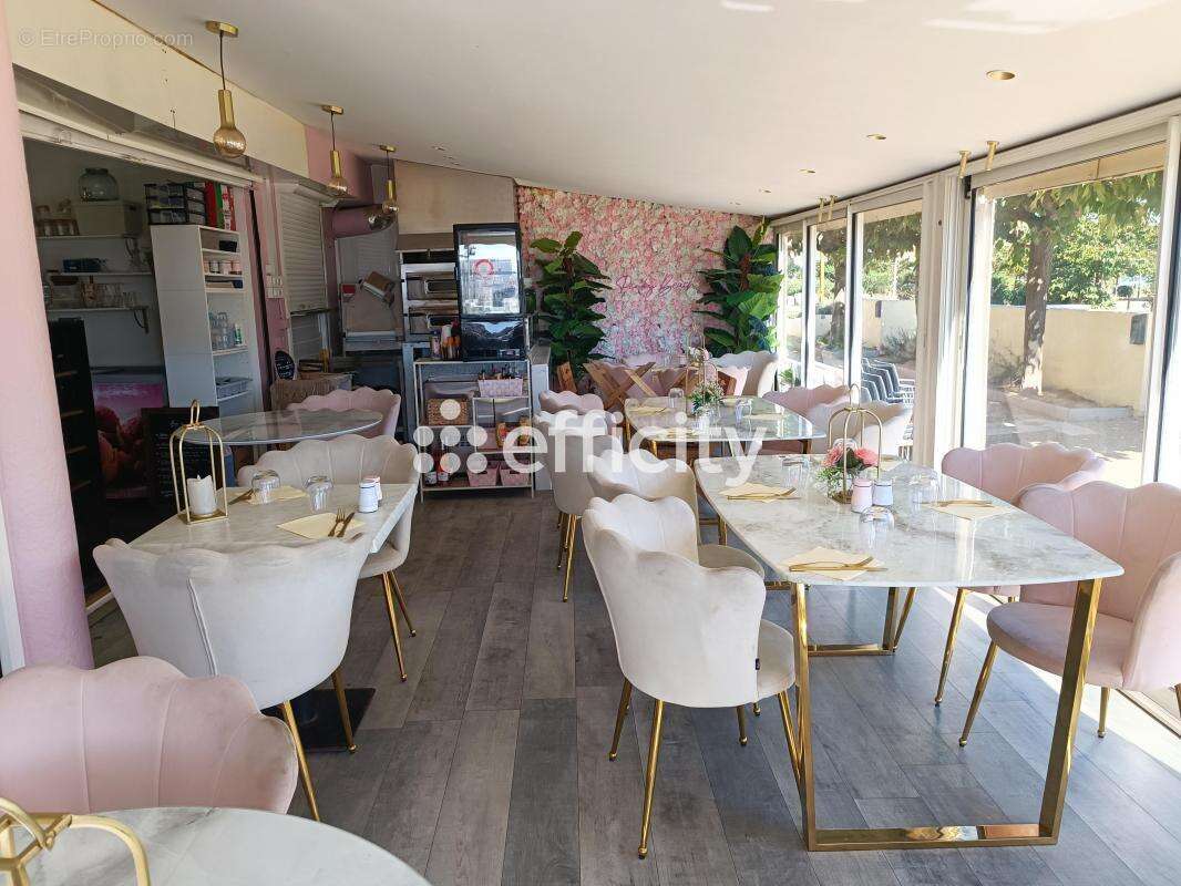 Commerce à VALRAS-PLAGE