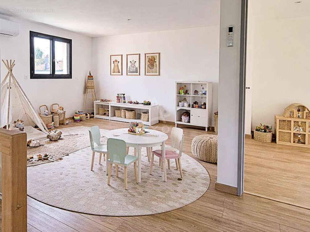 Maison à BENESSE-MAREMNE