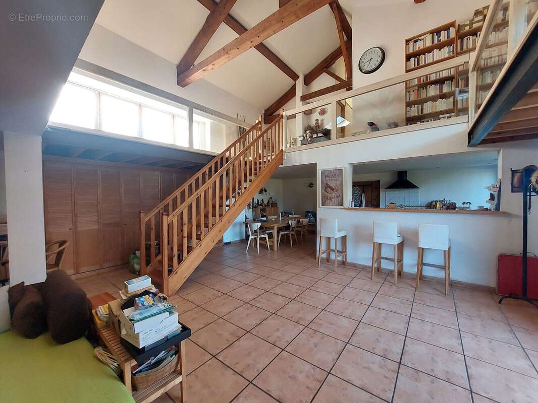 Photo 2 - Maison à L'HOPITAL-LE-GRAND