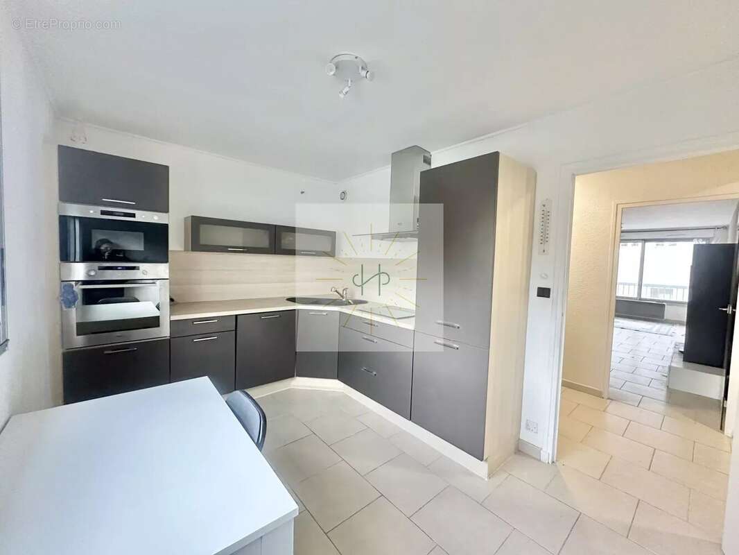 Appartement à MONTELIMAR